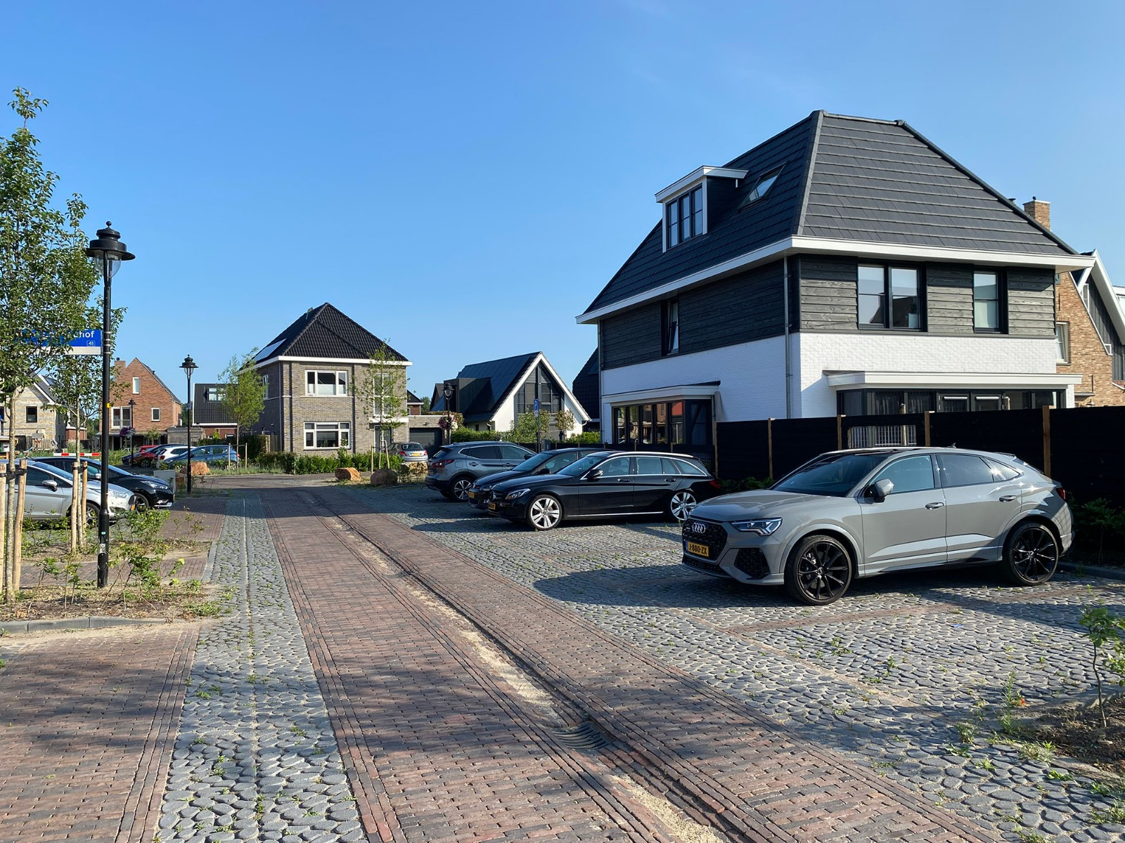 Beton of kunststof grastegels de juiste keuze voor je project